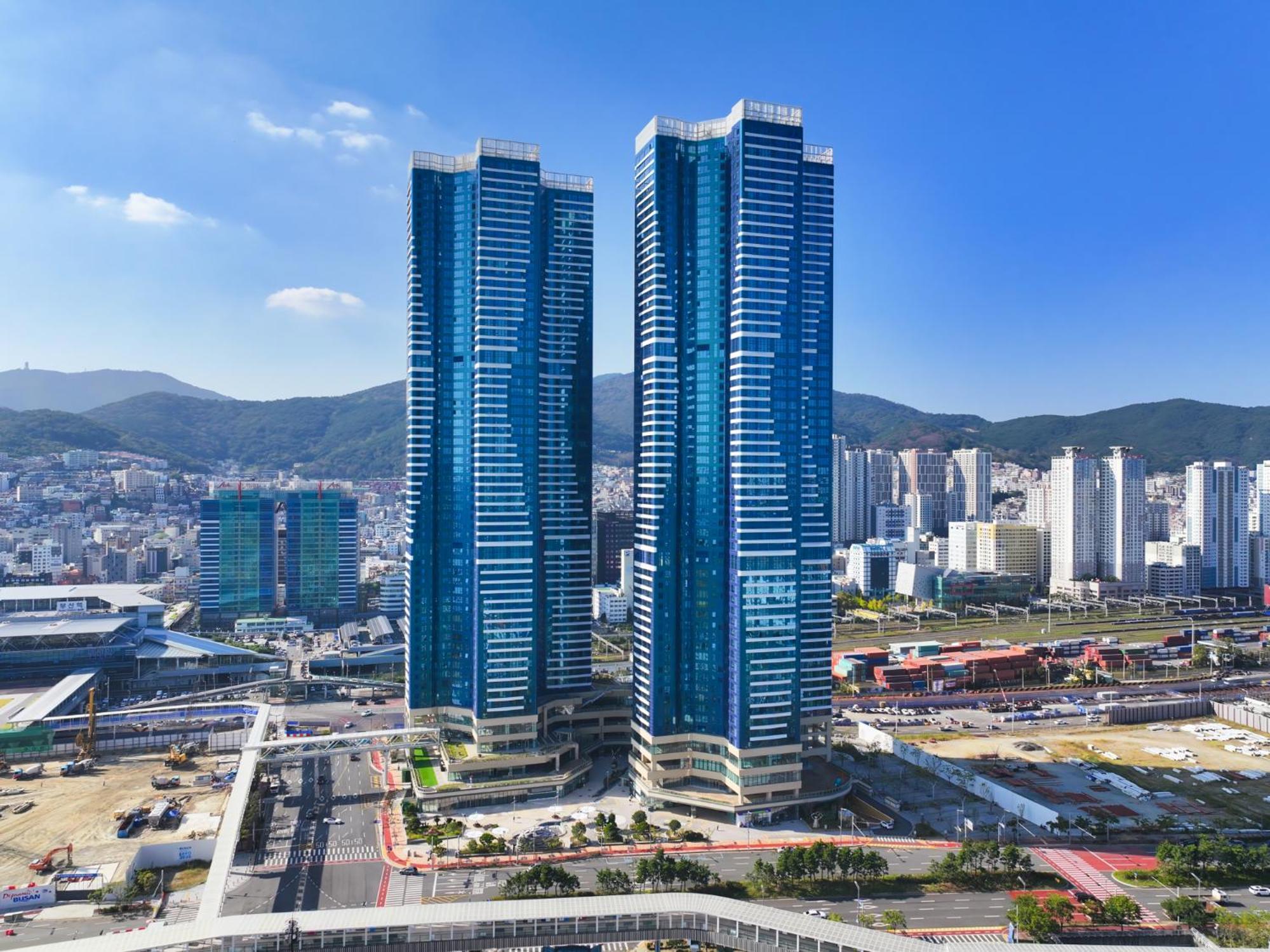 Brown Suites Busan Station Экстерьер фото