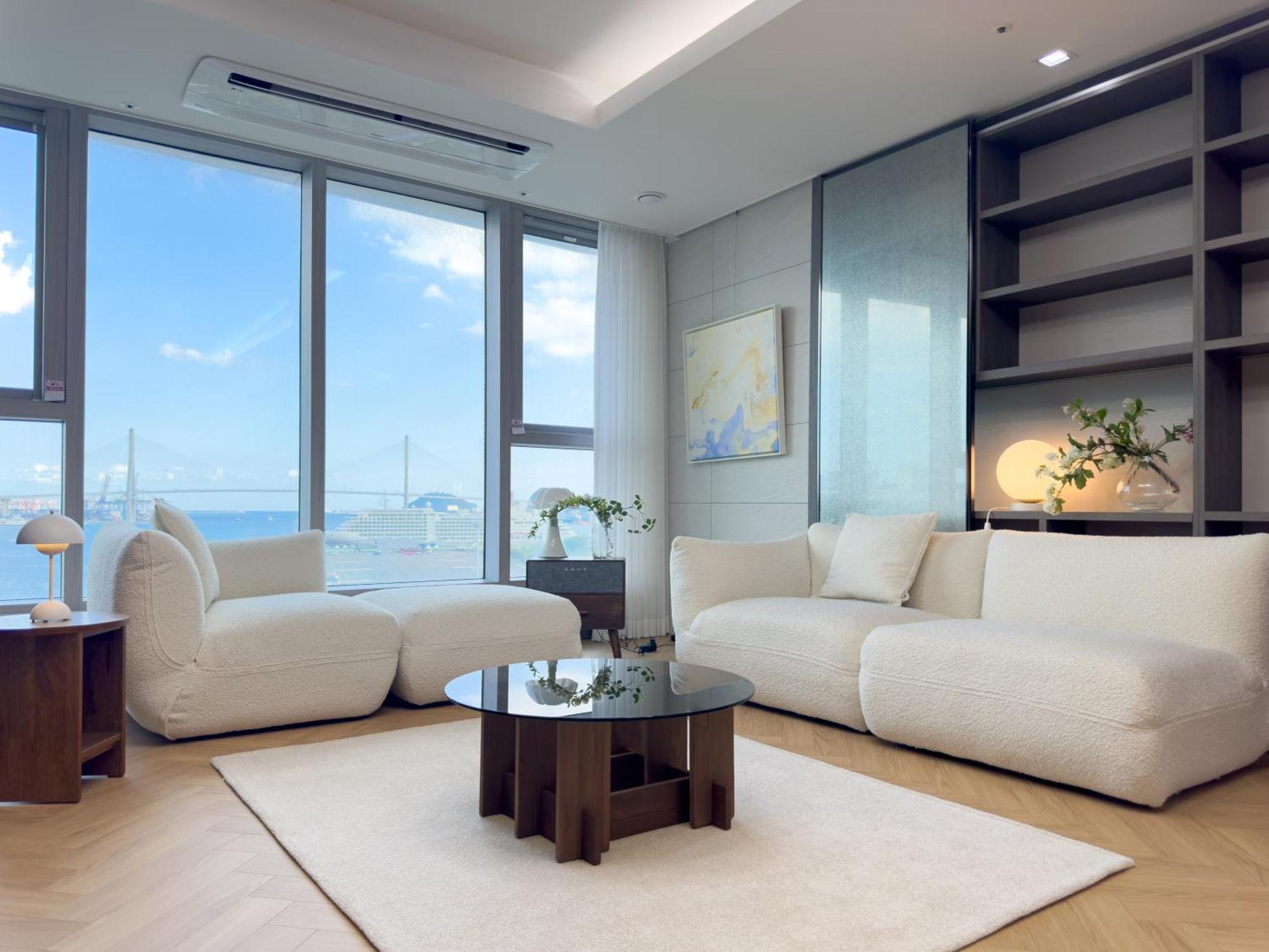 Brown Suites Busan Station Экстерьер фото