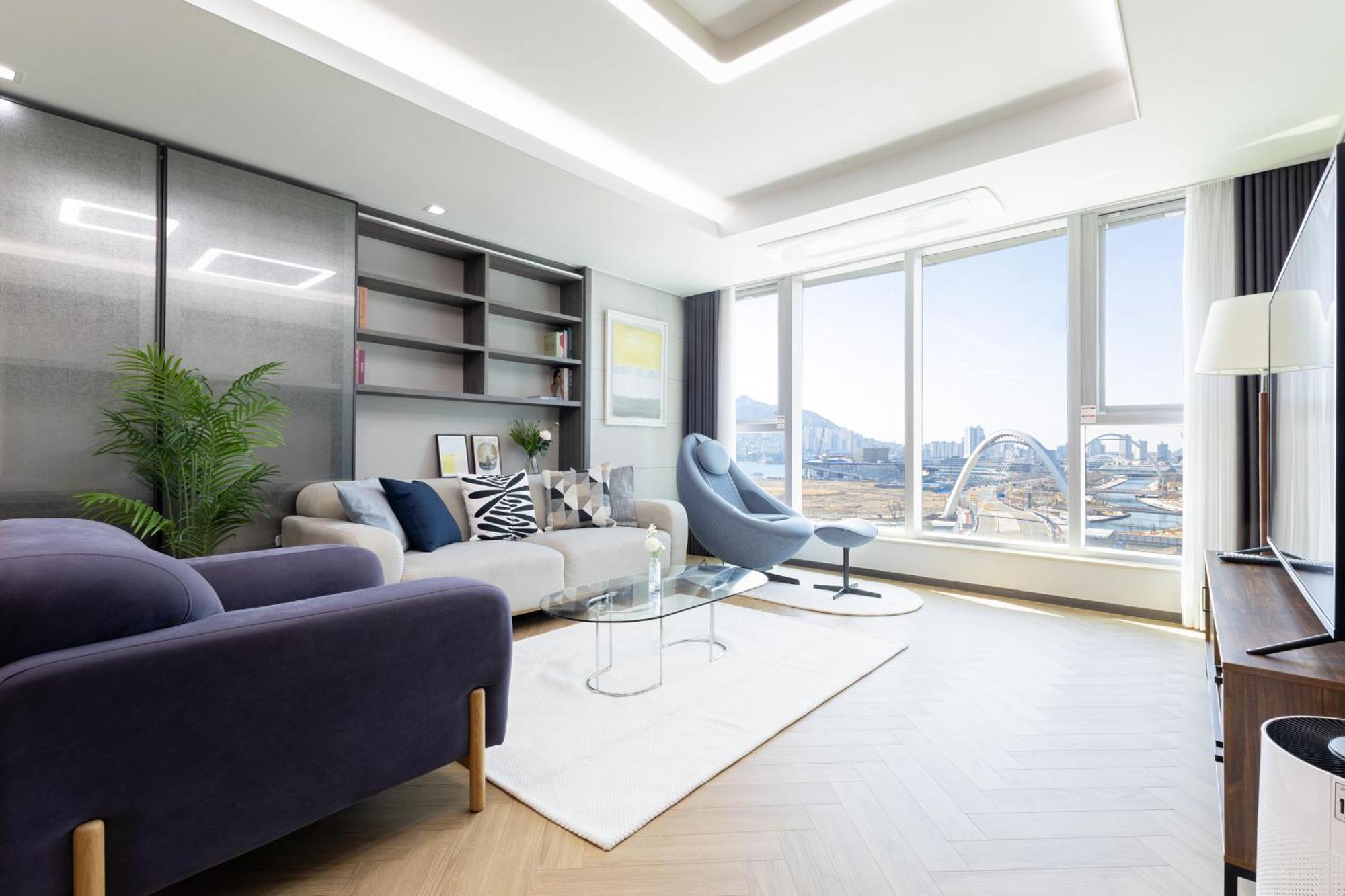 Brown Suites Busan Station Экстерьер фото
